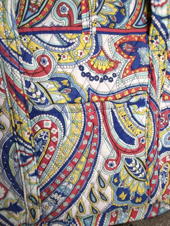Vera Bradley Weekend Tote Large Quilted Paisley Tote Bag in Multicolor NWOT - Picture 3 of 6